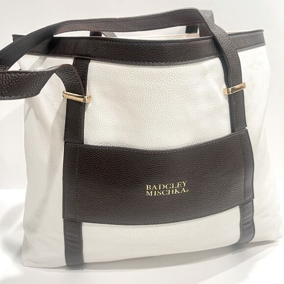 BADGLEY MISCHKA Anna vegan Leather Tote Travel Bag, purse XL Weekender - Picture 8 of 11